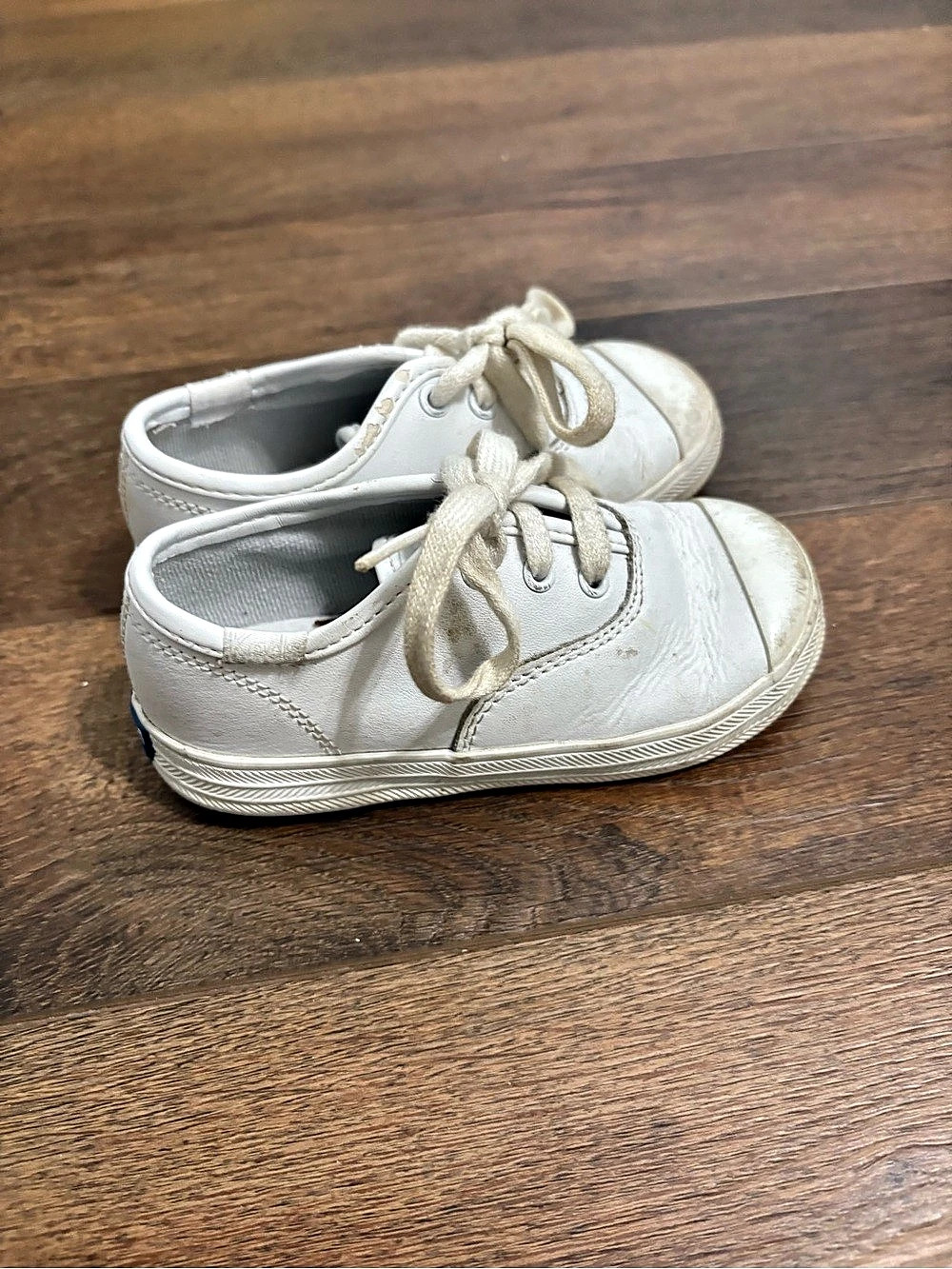 Keds Kids Kickstart Sneaker Girls US 8W White lace up